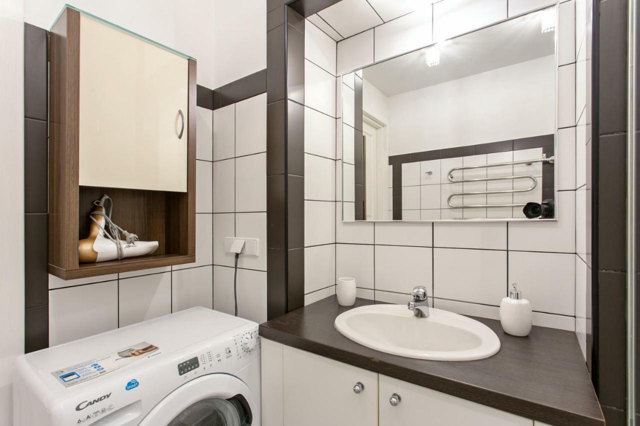 New Quiet Cozy City Center Apartment ヴィリニュス エクステリア 写真